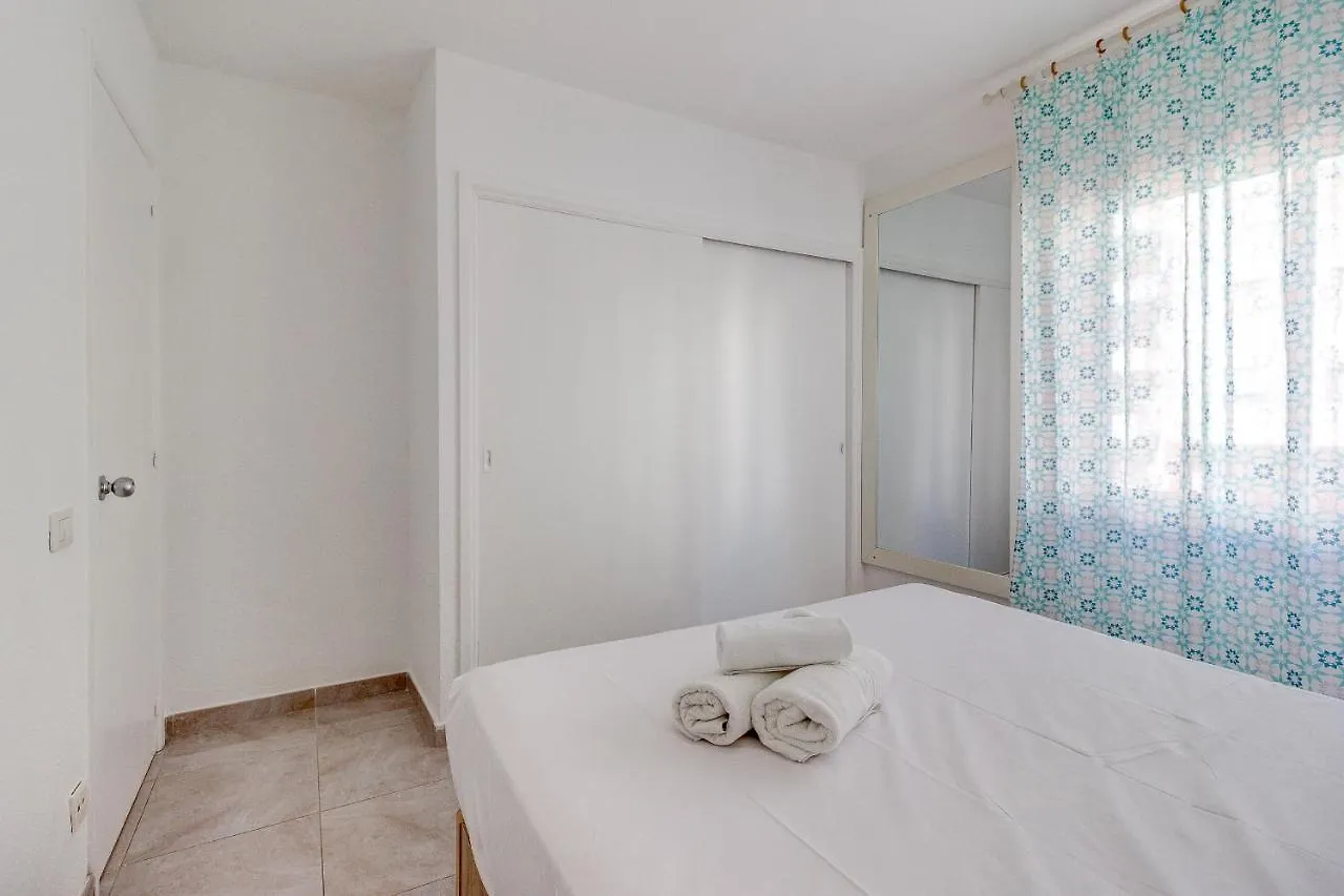 Apartment Axe Acoro Palmeras Del Sur By Paramount Holidays Costa Adeje  Spain